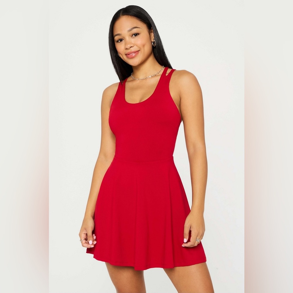 Fabletics Boost Performance Dress Holly Berry Red Sport Dress Size Medium